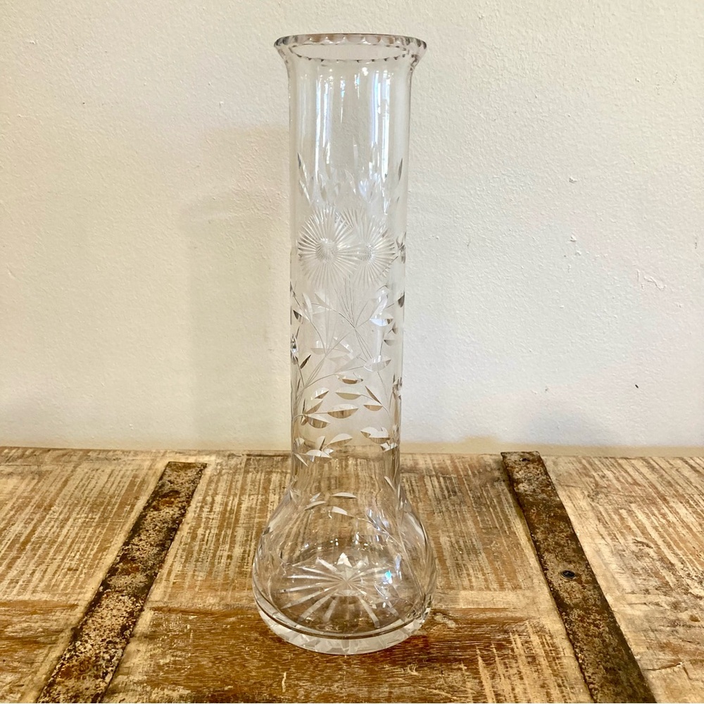 Vintage Etched Glass Vase with Floral Design Starburst Base Cottagecore Decor - Picture 10 of 12